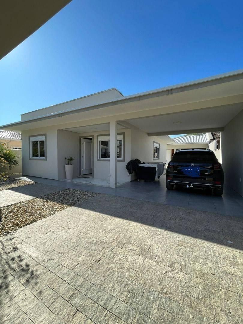 Residencial › Casa - Venda - 460,00 (M²) de Área Total - 460,00 (M²) de Área Privativa - R$:1.190.000,00 - Alto Aririu - Palhoça - SC - Casa em Alto Aririu, Palhoça - à venda - 500 NEGOCIOS IMOBILIARIOS EIRELI