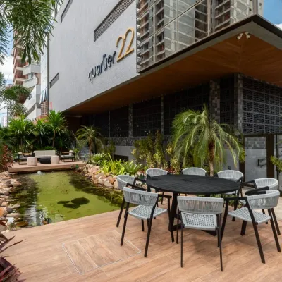 Fachada do Edifício Quartier 22 com paisagismo