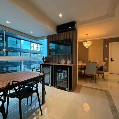 Espaço gourmet com vista para o mar