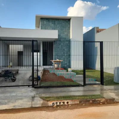 Fachada da casa no Serra Dourada