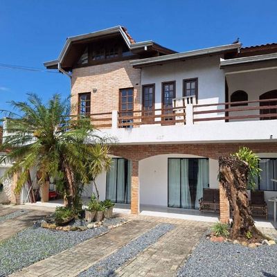 Casa com 5 dormitórios à venda, 300 m² por R$ 970.000,00 - Itapema do Norte - Itapoá/SC - Casa em Itapema do Norte, Itapoá - à venda - Nossa Praia Imóveis