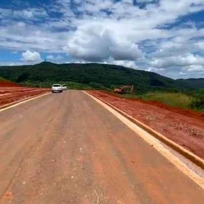 LOTE COM 316 M2 NO NOVO BAIRRO BELVEDERE EM CONCEIÇÃO DO MATO DENTRO MG