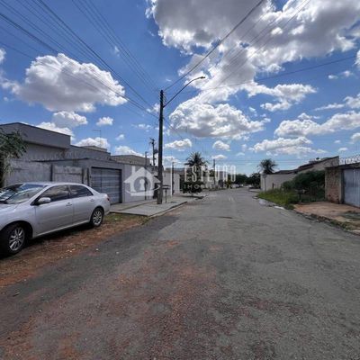 Lote, Parque Paineiras, 300m2, murado, (parte alta, perto do anel viário) - Lote/Terreno em Parque das Paineiras (1,2,3 e 4 Etapa), Goiânia - à venda - ESTEVÃO IMOBILIÁRIA LTDA