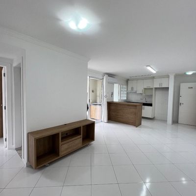 Apartamento Suíte + 1 Reformado no Bairro Amizade - Apartamento em Amizade, Jaraguá do Sul - à venda - Imobiliária SMART