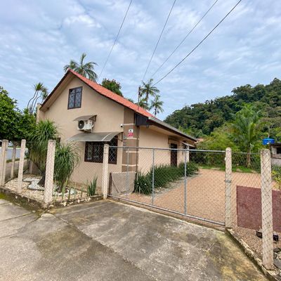 Imóvel Comercial com Excelente Visibilidade e 5 Salas - Comercial - para locação - CONSTRUTORA O.R. LTDA