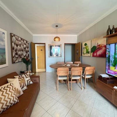 Apartamento a venda em Cabo Frio, 3 quartos, sendo 1 suíte, sala em 3 ambientes, vaga na escritura e colado a Praia do Forte. - Apartamento em Braga, Cabo Frio - à venda - MIGUEZ IMOBILIÁRIA