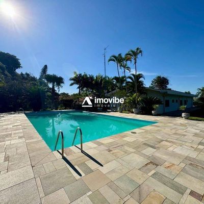 🏡 Chácara 3.000m² à Venda 680m² de Construção | 04 Suítes, Piscina com Gruta e Fundo para a Represa – Praia Azul – Americana/SP - Chácara em Monte Carlo, Americana - à venda - Imovibe Imóveis Ltda.