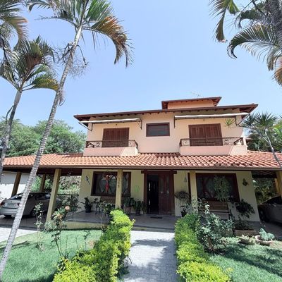 Estilo colonial com varanda