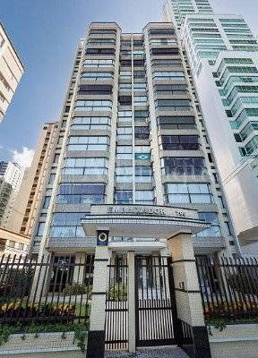 Apartamento frente mar locação anual 03 dormitórios - Apartamento em Centro, Balneário Camboriú - para locação - Bedin Imóveis