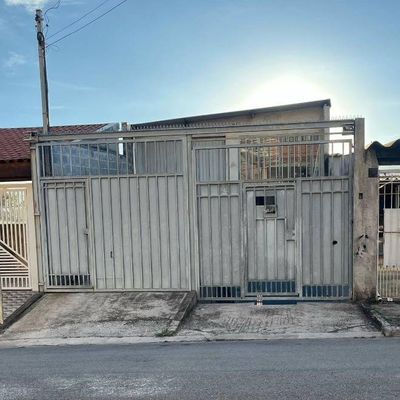 Galpão de 244m² no Veloso – Documentação 100% (Aceita Financiamento!)