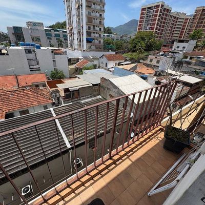 Apartamento à venda com 2 varandas, ao lado do shopping Boulevard, vista livre e sol da manhã. - Apartamento em Vila Isabel, Rio de Janeiro - à venda - MIGUEZ IMOBILIÁRIA