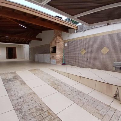 SOBRADO | LOCAÇÃO DEFINITIVA| BAIRRO INDAIÁ-CARAGUATATUBA-SP - Sobrado em Indaiá, Caraguatatuba - para locação - Vilela Imóveis