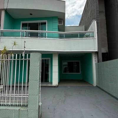 CASA PARA LOCAÇÃO - NAÇÕES, BALNEÁRIOS CAMBORIÚ - Casa Geminada em Nações, Balneário Camboriú - para locação - Brava Norte Imóveis
