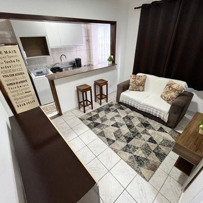 Apartamento para locação anual, mobiliado e equipado, com 1 quarto, 1 vaga de garagem, Edifício Leonardo da Vinci, no bairro Centro, Itajaí-SC - Apartamento em Centro, Itajaí - para locação - I3 CORRETORES ASSOCIADOS S/S
