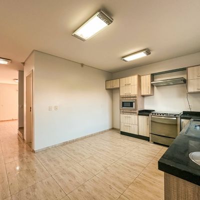 Sobrado semimobiliado para locação com 1 suíte + 3 quartos, JD. GISELA - TOLEDO/PR - Sobrado em Jardim Gisela, Toledo - para locação - IMOBILIÁRIA ÓRIMA