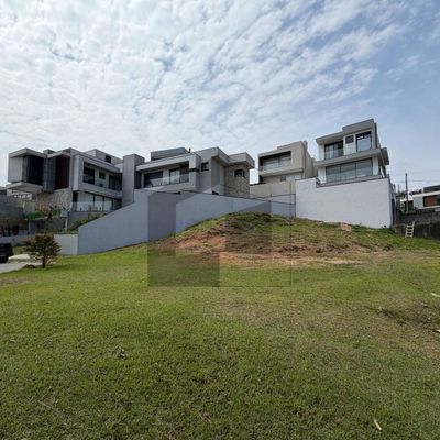 Terreno à venda no Aruã Brisas – Mogi das Cruzes | Lote plano | Frente de 12m - Lote/Terreno em Cidade Parquelandia, Mogi das Cruzes - à venda - Concretual Negocios Imobiliários