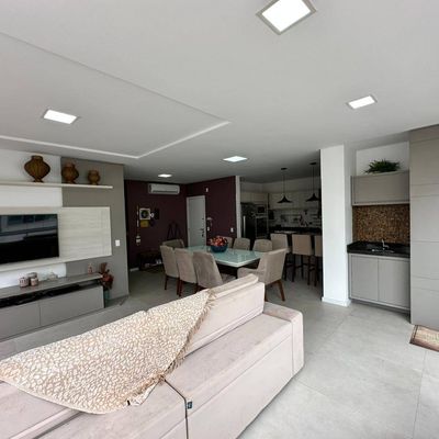 APARTAMENTO RUA RETA AO MAR NO EDIFÍCIO FAROL ILHA DA PAZ! - Apartamento em Centro, Balneário Camboriú - à venda - Praia Imóveis