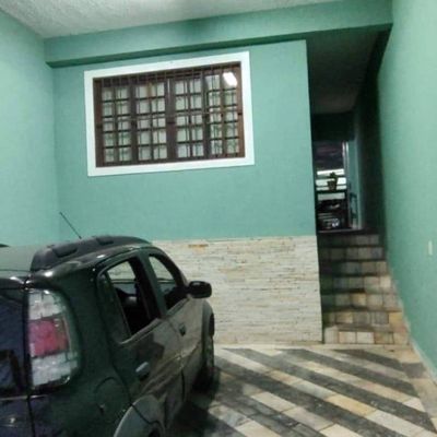 Sobrado Espaçoso à Venda no Jardim América, Taboão da Serra - Sobrado em Jardim América, Taboão da Serra - à venda - Um Imóvel