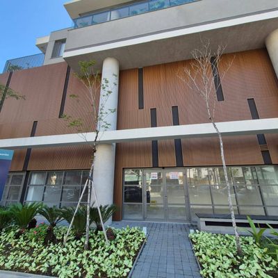 Loja Comercial Nova para Locação no Campo Belo com 390m² e 5 Vagas