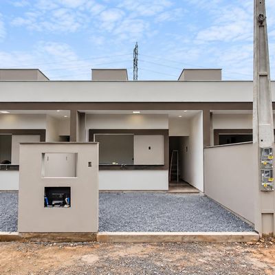 Geminado a venda em - Caixa da Água - Guaramirim - Casa em Guaramirim - à venda - Guara Imóveis Ltda