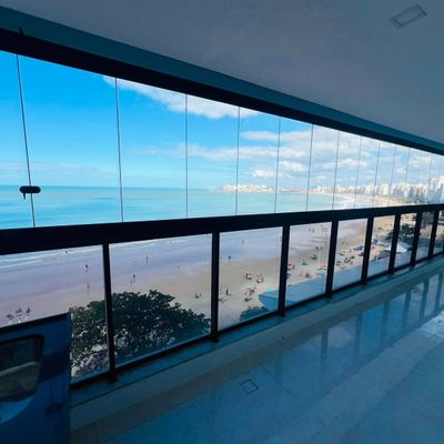 Apartamento Amplo com 190 m² à Venda na Praia do Morro – Guarapari