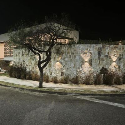 Casa Mobiliada Alto Padrão para Locação no Aldeia da Mata com Piscina Aquecida e Energia Solar