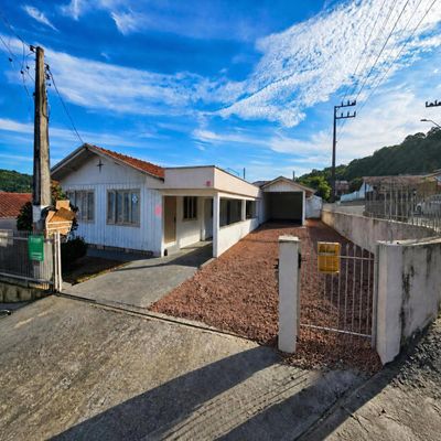 Casa com 3 quartos à Venda, Pamplona - Rio do Sul - Casa em Pamplona, Rio do Sul - à venda - Imobiliária Granvale
