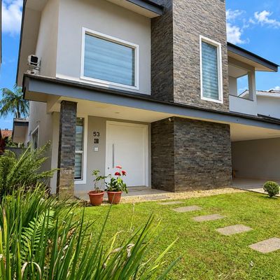 Casa Mobiliada com Piscina no Costa e Silva - Casa em Costa e Silva, Joinville - à venda - Botega Imóveis