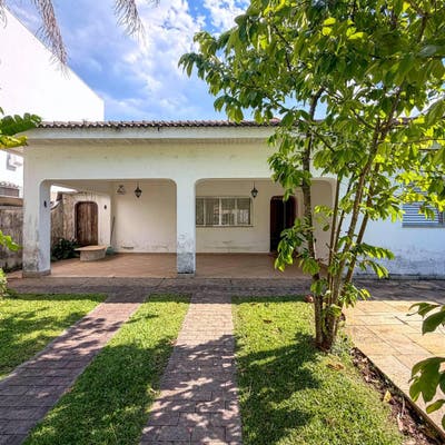 Villa Vingris: Uma casa com potencial para ganhar uma nova história no Jardim Acapulco. - Casa de Condomínio em Jardim Acapulco, Guarujá - à venda - G.K.N EMPREENDIMENTOS E PARTICIPAÇÕES IMOBILIÁRIAS LTDA