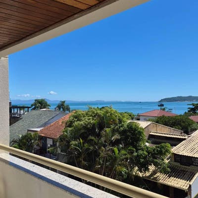 Varanda com vista para o mar