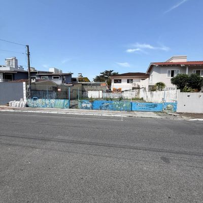 Terreno à Venda no Centro de Balneário Camboriú - Terreno em Centro, Balneário Camboriú - à venda - Master Soluções Imobiliárias LTDA ME