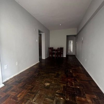 Apartamento á Venda com 2 Dormitórios no Centro de Balneário Camboriú - Apartamento em Centro, Balneário Camboriú - à venda - Rah Imóveis & Incorporadora