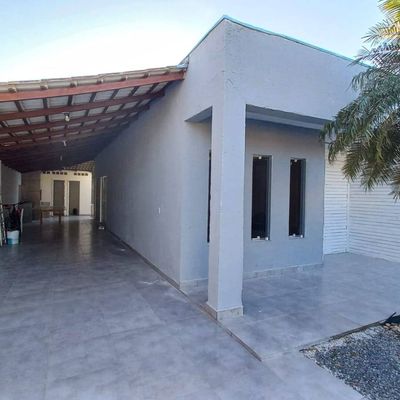 Casa a venda no Santa Regina parte alta livre de alagamento. - Casa em Centro, Camboriú - à venda - Ilaini Imóveis