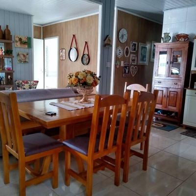 CASA 2 DORMITORIOS, 2 VAGAS E 3 KITNETS A VENDA - CORDEIROS PARTE ALTA - ITAJAI/SC - Casa em Cordeiros, Itajaí - à venda - Imóveis na Brava