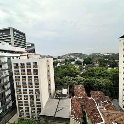 Apartamento com varanda sala em 2 ambientes 2 quartos, 1 vaga de garagem na escrituria - Rua Ibituruna - Maracana - Apartamento em Maracanã, Rio de Janeiro - à venda - MIGUEZ IMOBILIÁRIA