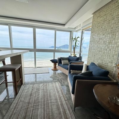 APARTAMENTO FRENTE MAR - CENTRO, BALNEÁRIO CAMBORIÚ - Apartamento em Centro, Balneário Camboriú - para locação - Brava Norte Imóveis