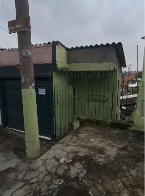 Casa para locação no Veloso