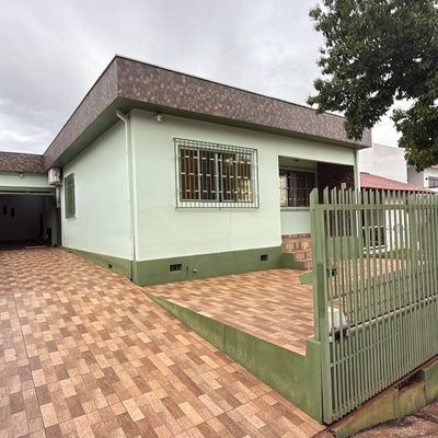 Casa com anexo 13 de maio - Casa em Glória, Ijuí - à venda - IMOBILIÁRIA SOLUÇÃO IMÓVEIS IJUÍ