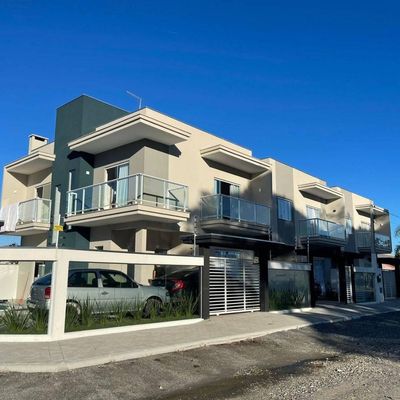 Sobrado com 3 dormitórios à venda, 114 m² por R$ 650.000,00 - Barra do Saí - Itapoá/SC - Sobrado em Sai Mirim, Itapoá - à venda - Nossa Praia Imóveis