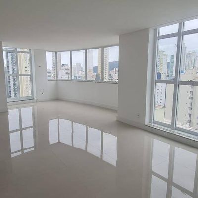 EDIFÍCIO DON VICTORIO! - Apartamento em Centro, Balneário Camboriú - à venda - Praia Imóveis