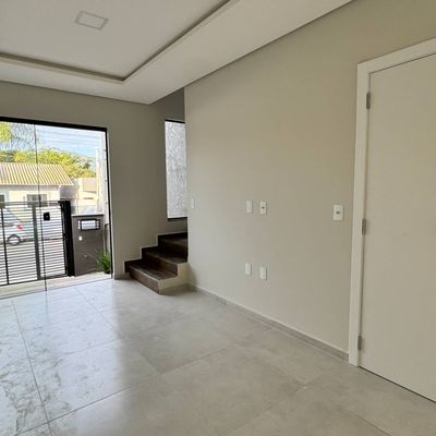 Sobrado Geminado | Bairro Jaraguá Esquerdo - Jaraguá do Sul - Sobrado em Jaraguá Esquerdo, Jaraguá do Sul - à venda - Eskala Imóveis LTDA