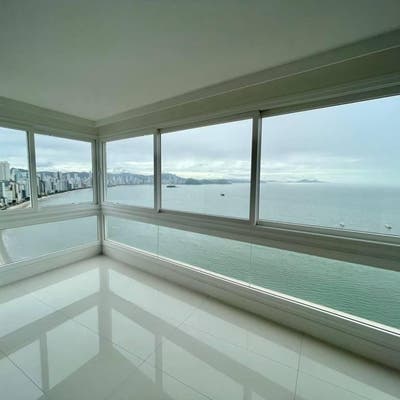 Apartamento Frente Mar com 3 suítes à venda no Grand Palazzo em Balneário Camboriú - Apartamento em Balneário Camboriú - à venda - WOW Imobiliária Ltda
