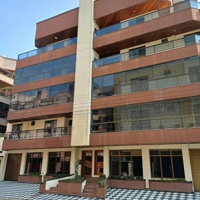 APARTAMENTO PERTO DO MAR EM MEIA PRAIA, ITAPEMA SC - Apartamento em Meia Praia, Itapema - para temporada - Fernando Carvalho - Corretor de Imóveis