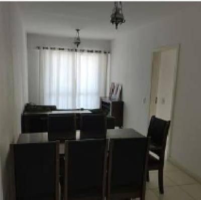 Apartamento 2 quartos São João, Itajaí. 72m², 2 vagas. Pronto para morar.