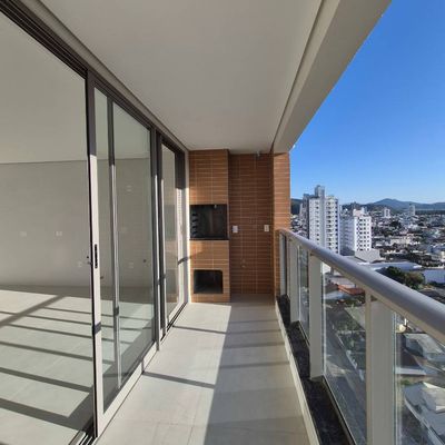 Apartamento à venda no Duque 375, em Itajaí/SC. 100,90 m², 3 dormitórios, 1 suíte, 2 vagas, varanda gourmet, churrasqueira e lazer completo. - Apartamento em Vila Operária, Itajaí - à venda - Imóveis na Brava