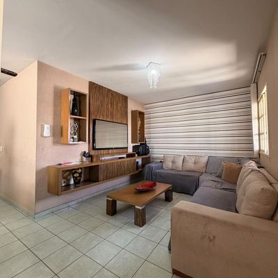 CASA COND. COSTA SUL
