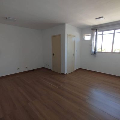 Sala à Venda, Centro - Pindamonhangaba - Sala em Centro, Pindamonhangaba - à venda - EDSON DERRICO IMOVEIS LTDA