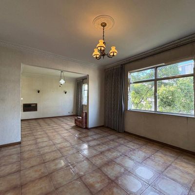 Á venda, excelente apartamento com 115m², 3 quartos, prédio com portaria 24horas no Maracanã