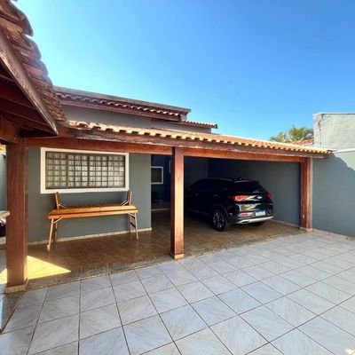 Casa em terreno de 250m² no Planalto Verde com 3 dormitórios sendo 1 suíte - Casa em Planalto Verde, Ribeirão Preto - à venda - Dezenv Agro e Comercial Ltda