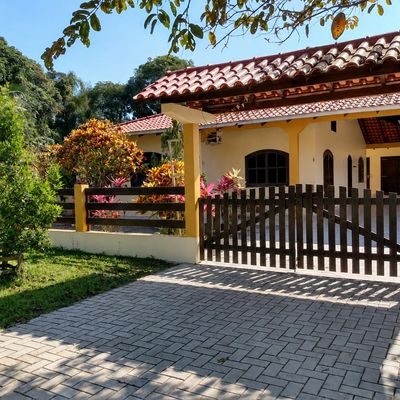 Casa Com 138,60 m² A 250 Metros Da Praia No Balneário Rainha